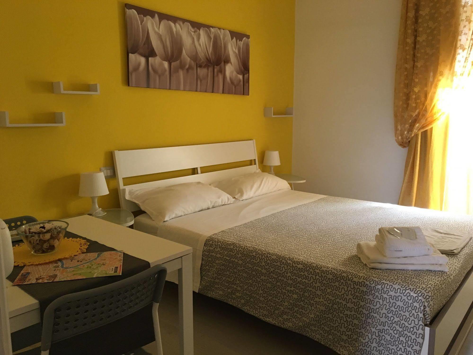 Sunrise B&B Roma Ngoại thất bức ảnh